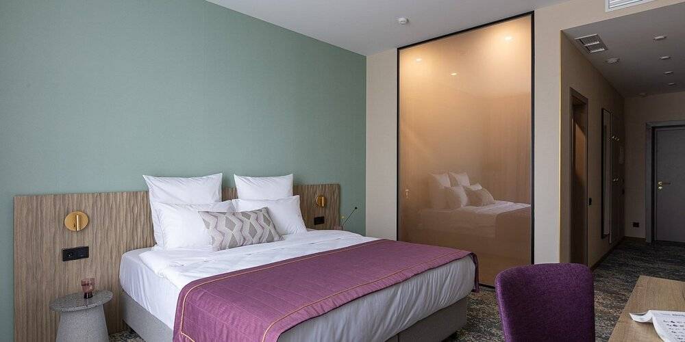 Berry Hotel & Spa
