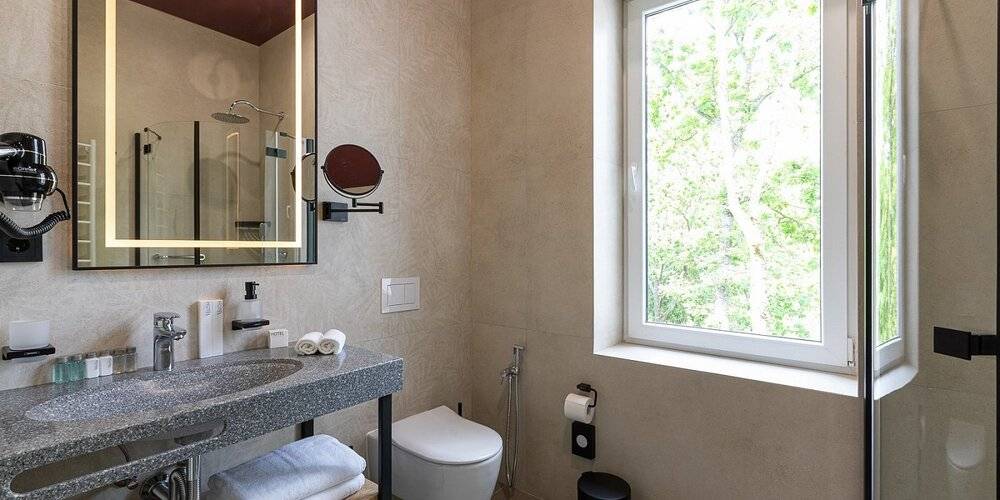 Berry Hotel & Spa