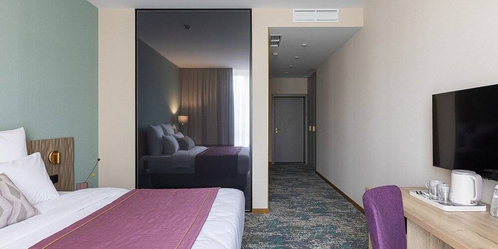 Berry Hotel & Spa