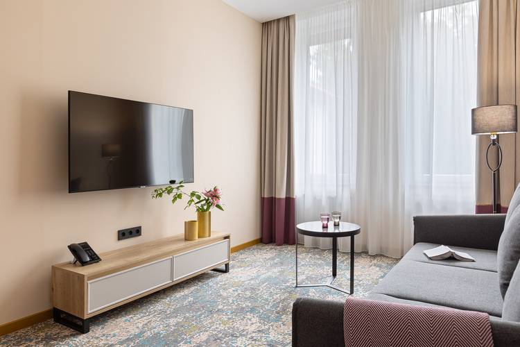 Berry Hotel & Spa