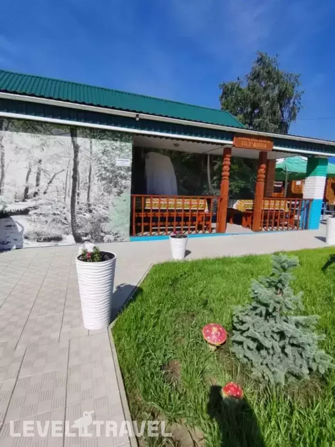 База Отдыха Лазурное Яровое