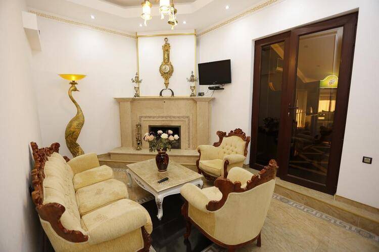 Grand Gmp Hotel