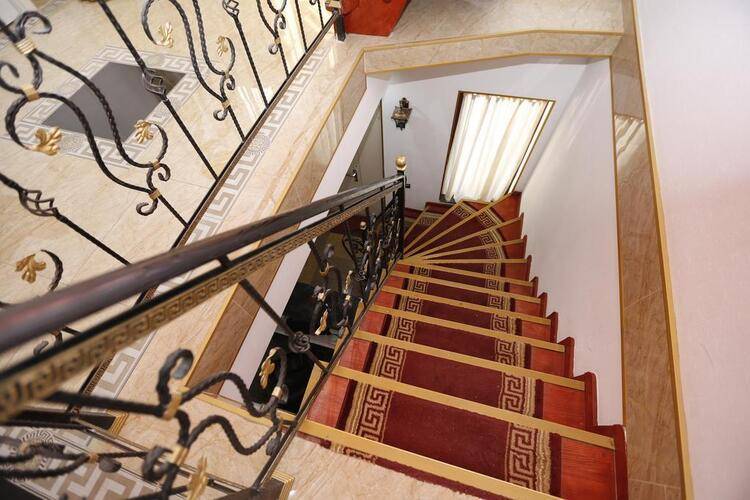 Grand Gmp Hotel