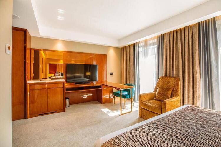 Marjan Plaza Hotel