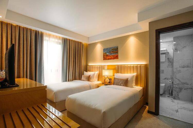 Marjan Plaza Hotel