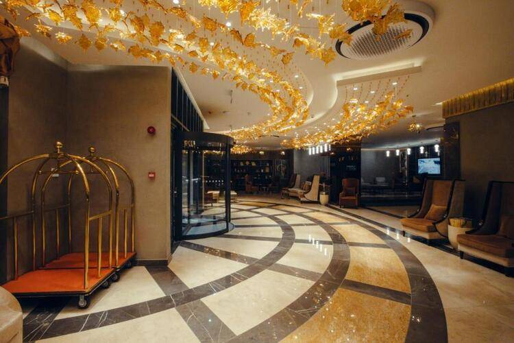 Marjan Plaza Hotel