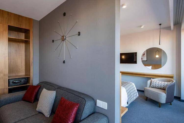 Clocks Hotel Tbilisi