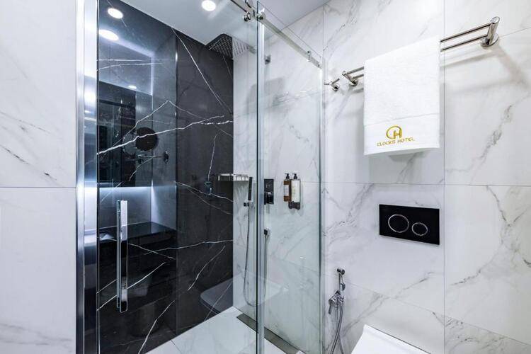 Clocks Hotel Tbilisi