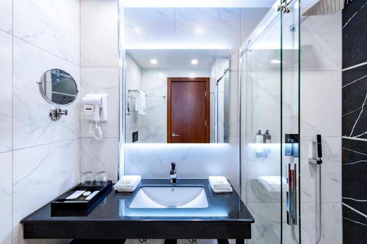 Clocks Hotel Tbilisi