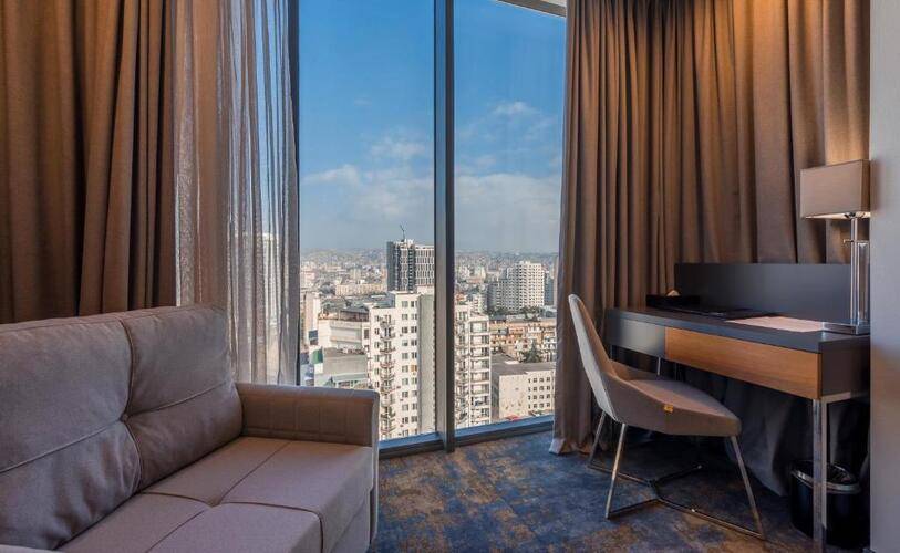 Onyx Hotel