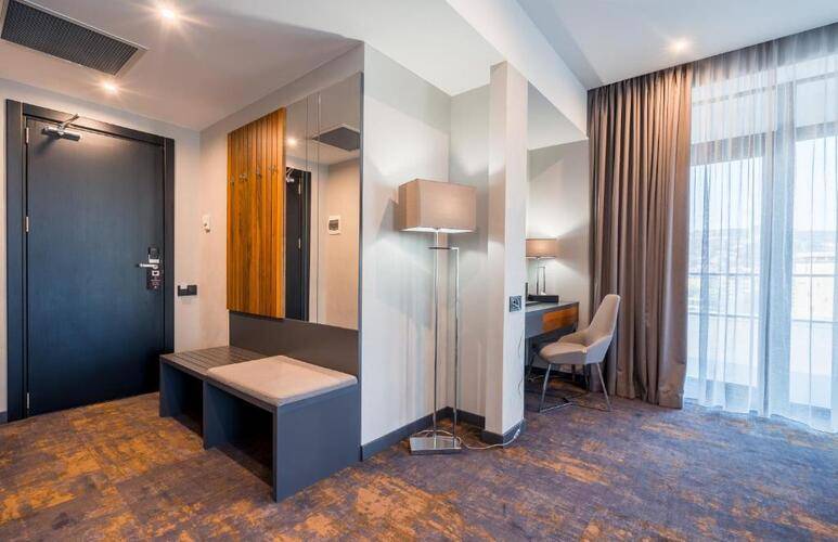 Onyx Hotel