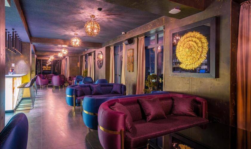 Onyx Hotel