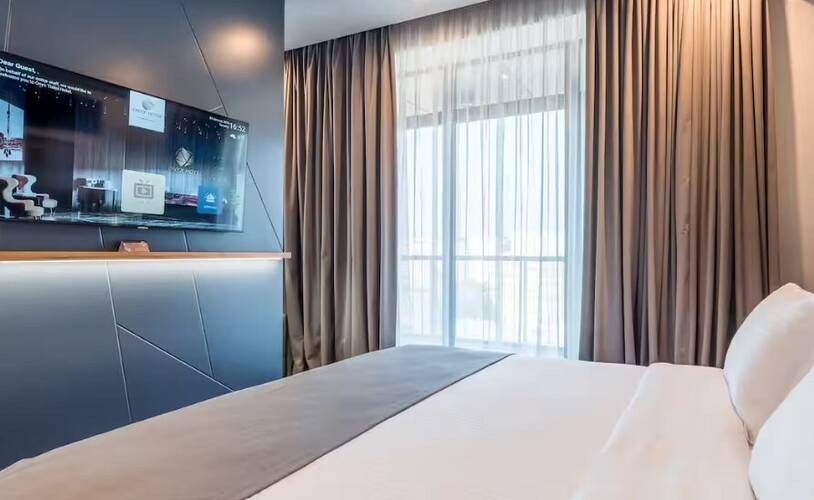 Onyx Hotel