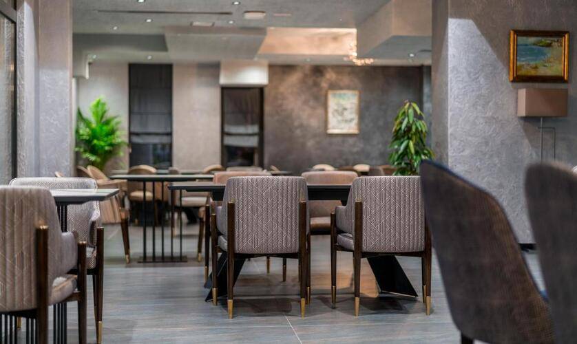Onyx Hotel
