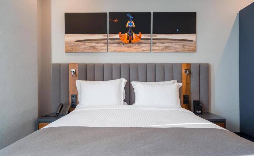 Onyx Hotel