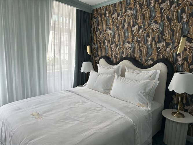 Mr.Just`S Hotel (Мистер Юстс)