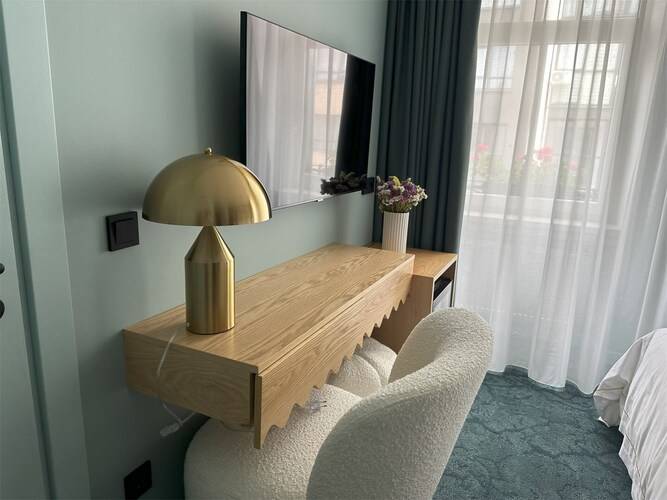 Mr.Just`S Hotel (Мистер Юстс)