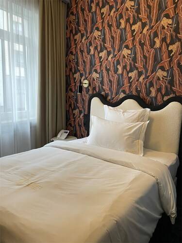 Mr.Just`S Hotel (Мистер Юстс)