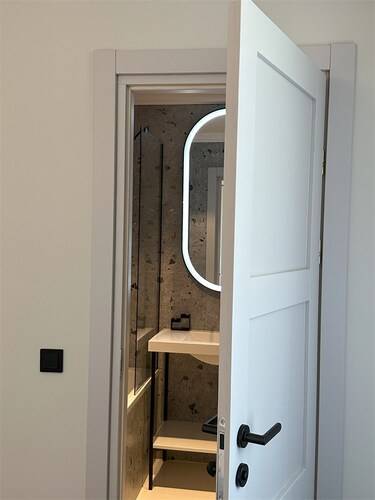 Mr.Just`S Hotel (Мистер Юстс)