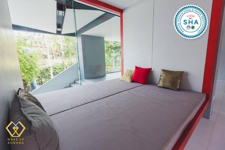 Wake Up Aonang Hotel