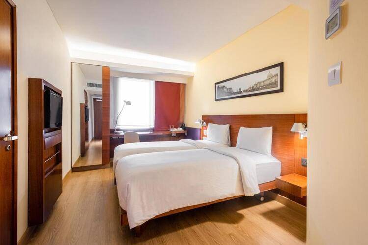 Ibis New Delhi Aerocity
