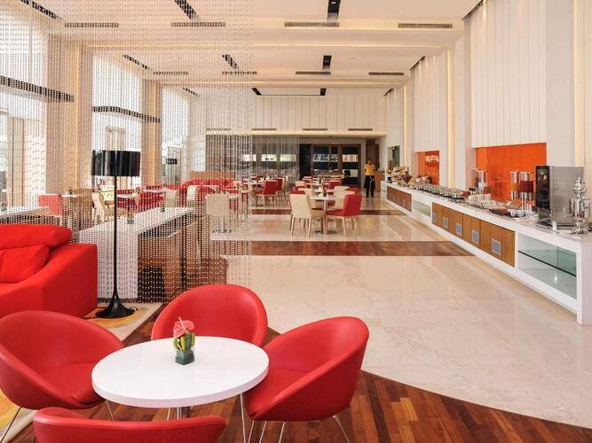 Ibis New Delhi Aerocity