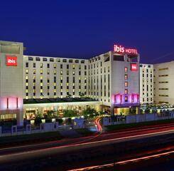 $item['hotel']['name']