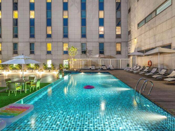 Ibis New Delhi Aerocity