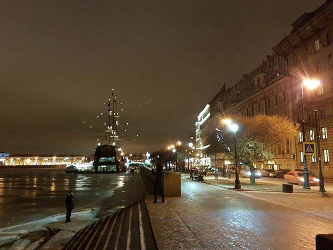 Апартаменты Белый Бегемот У Петропавловки