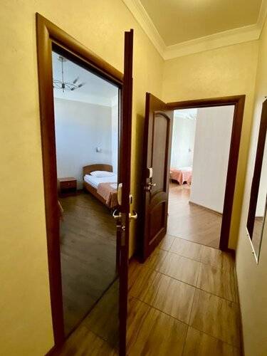 Апартаменты 5 Rooms Apartment Nika Nevsky 88
