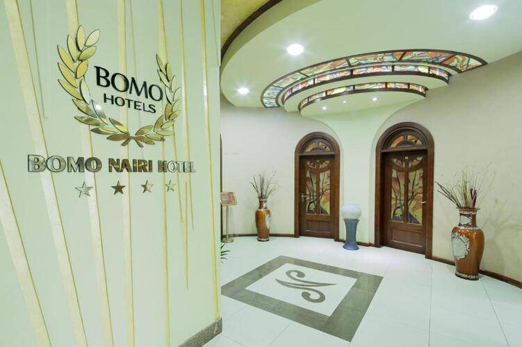 New Nairi Hotel