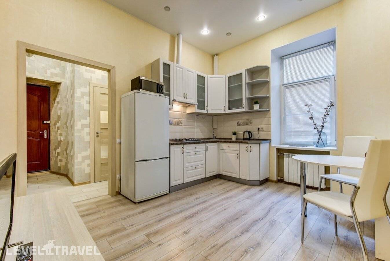 фотографии отеля Апартаменты 5 Минут До Невского Светлая В Центре в Россия(Центральный район) - фото №5