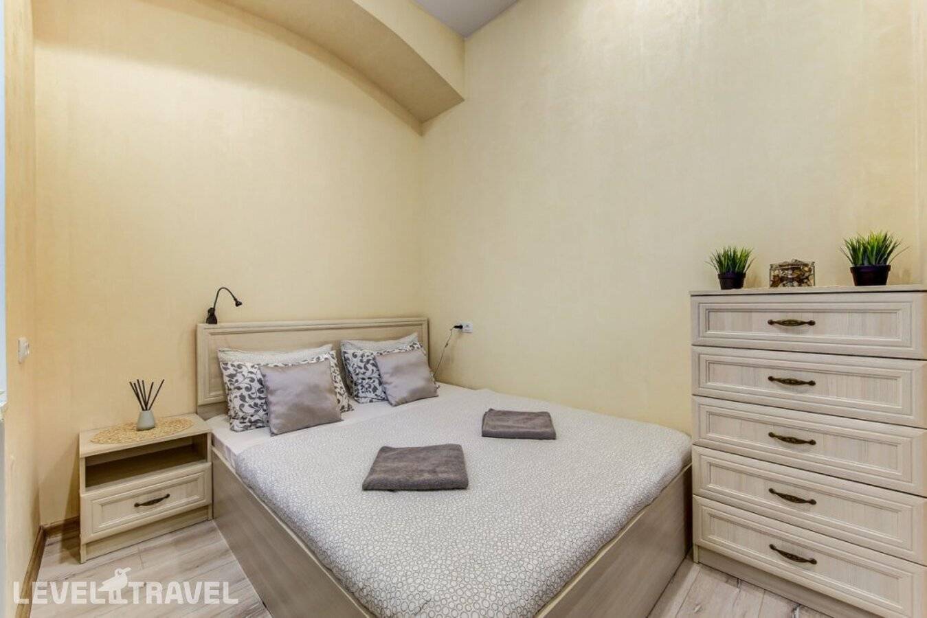 фотографии отеля Апартаменты 5 Минут До Невского Светлая В Центре в Россия(Центральный район) - фото №7