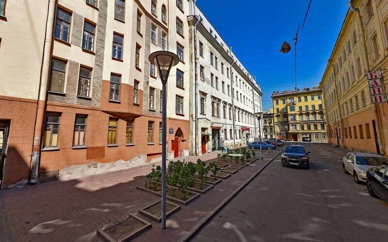 Апартаменты На Малой Московской