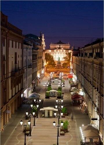 Апартаменты На Малой Садовой