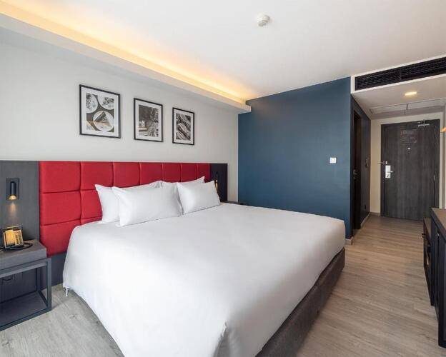 Travelodge Phuket Town