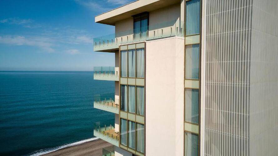 Magnetic Beach Resort