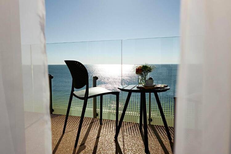 Magnetic Beach Resort