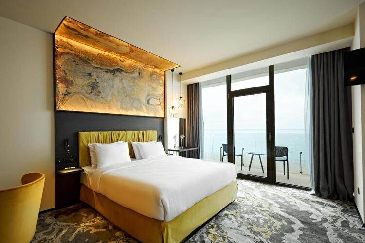 Magnetic Beach Resort