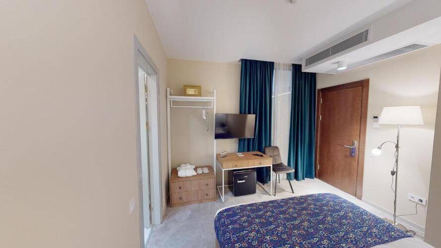 Epigraph Town Hotel
