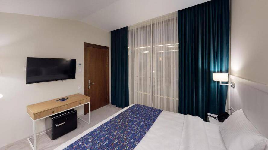 Epigraph Town Hotel