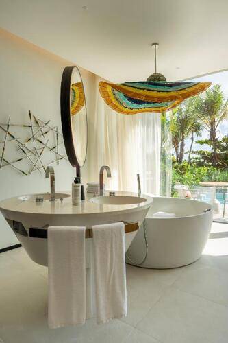 SO/ Maldives