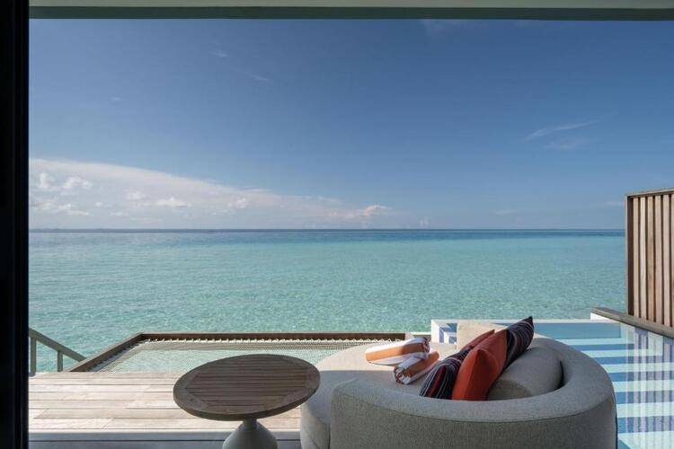 SO/ Maldives