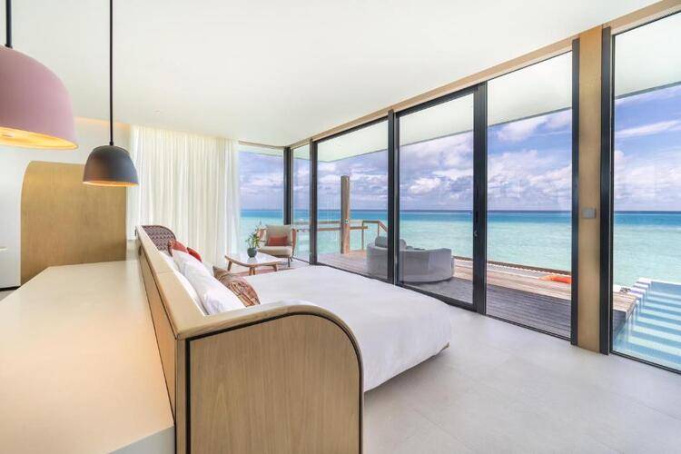 SO/ Maldives