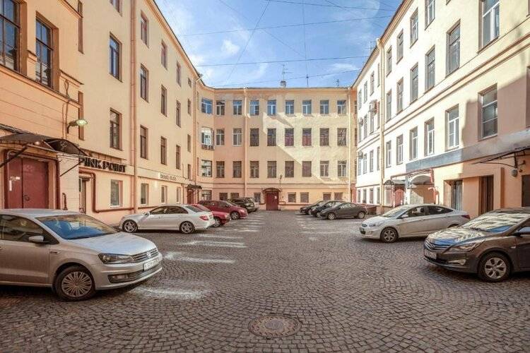 Апартаменты На Большой Конюшенной