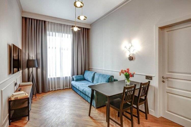 Апартаменты На Большой Конюшенной