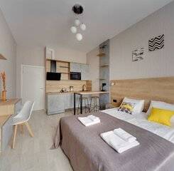 $item['hotel']['name']