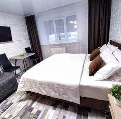 $item['hotel']['name']