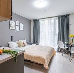 $item['hotel']['name']