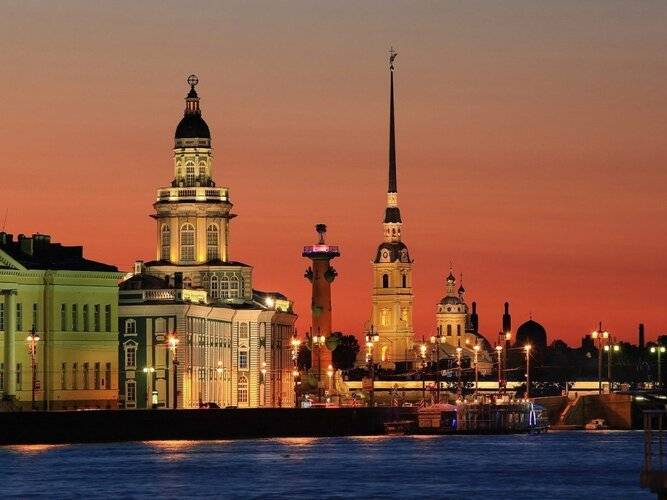 Апарт-Отель Дворики Петра На Гороховой